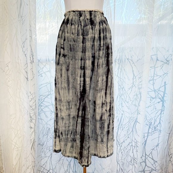 Ulla Johnson Dresses & Skirts - ULLA JOHNSON BLACK GRAY TIEDYE PRINT ELASTIC WAIST SILK MAXI SKIRT